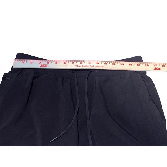 Lululemon T.H.E. Short Men Size L Black Lightweight Athletic Training Shorts - Picture 7 of 10